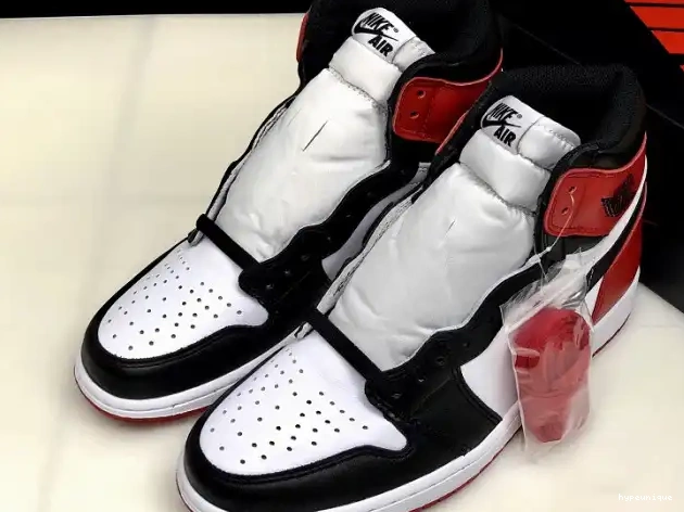 HYPE Toe 1 Air Retro 555088-125 Black Jordan 0602